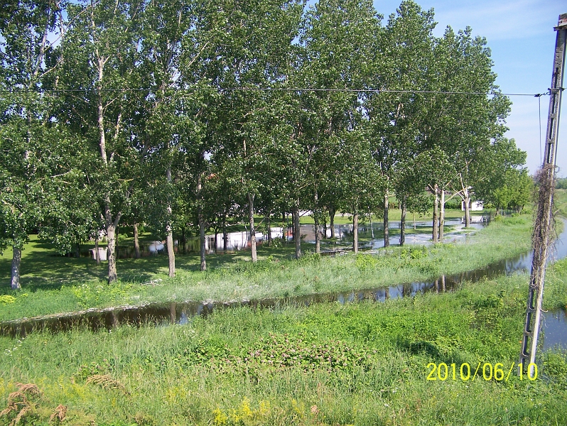 100_7710.jpg