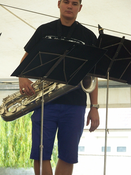 151.jpg